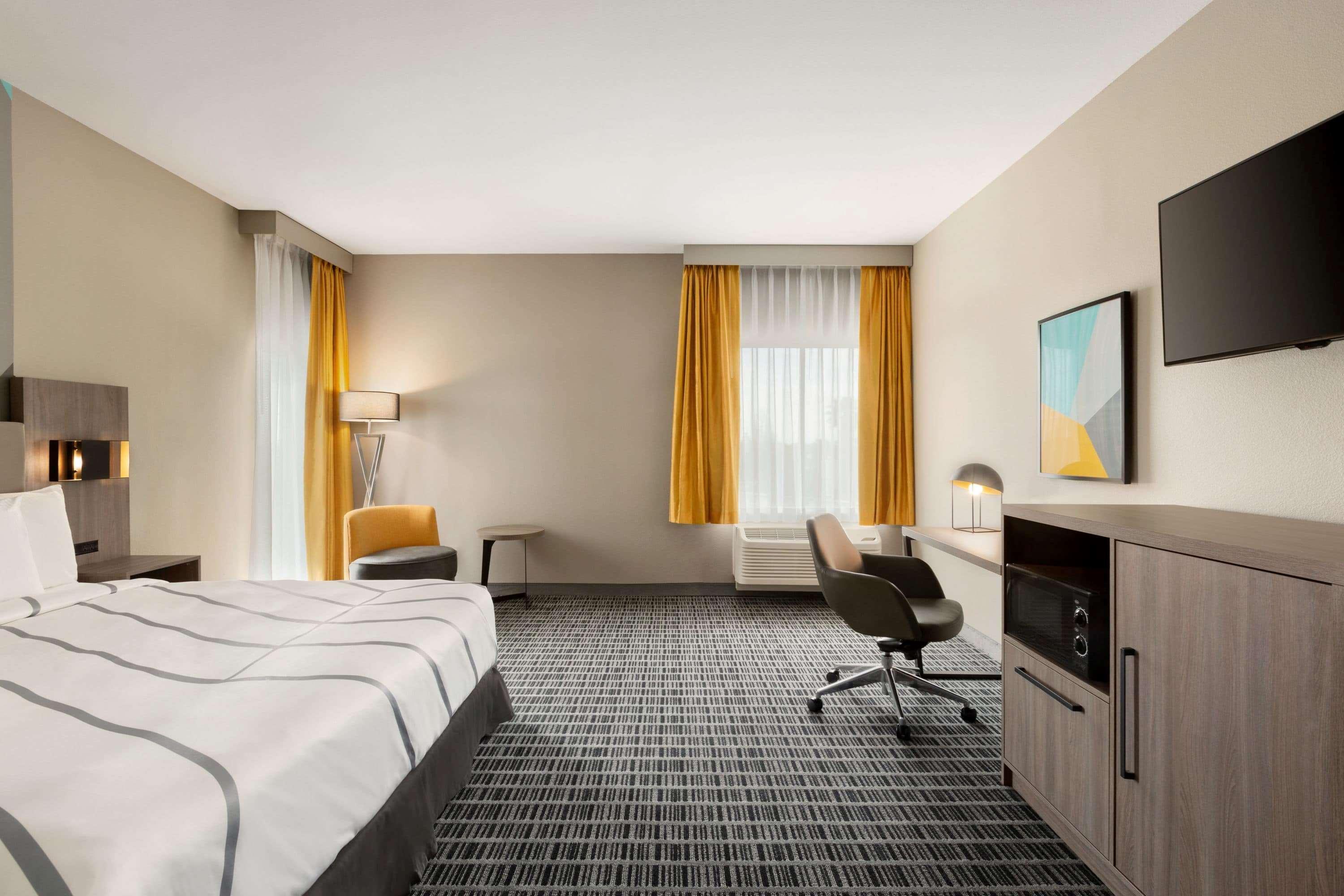 La Quinta By Wyndham Richmond-Sugarland Hotel Ngoại thất bức ảnh