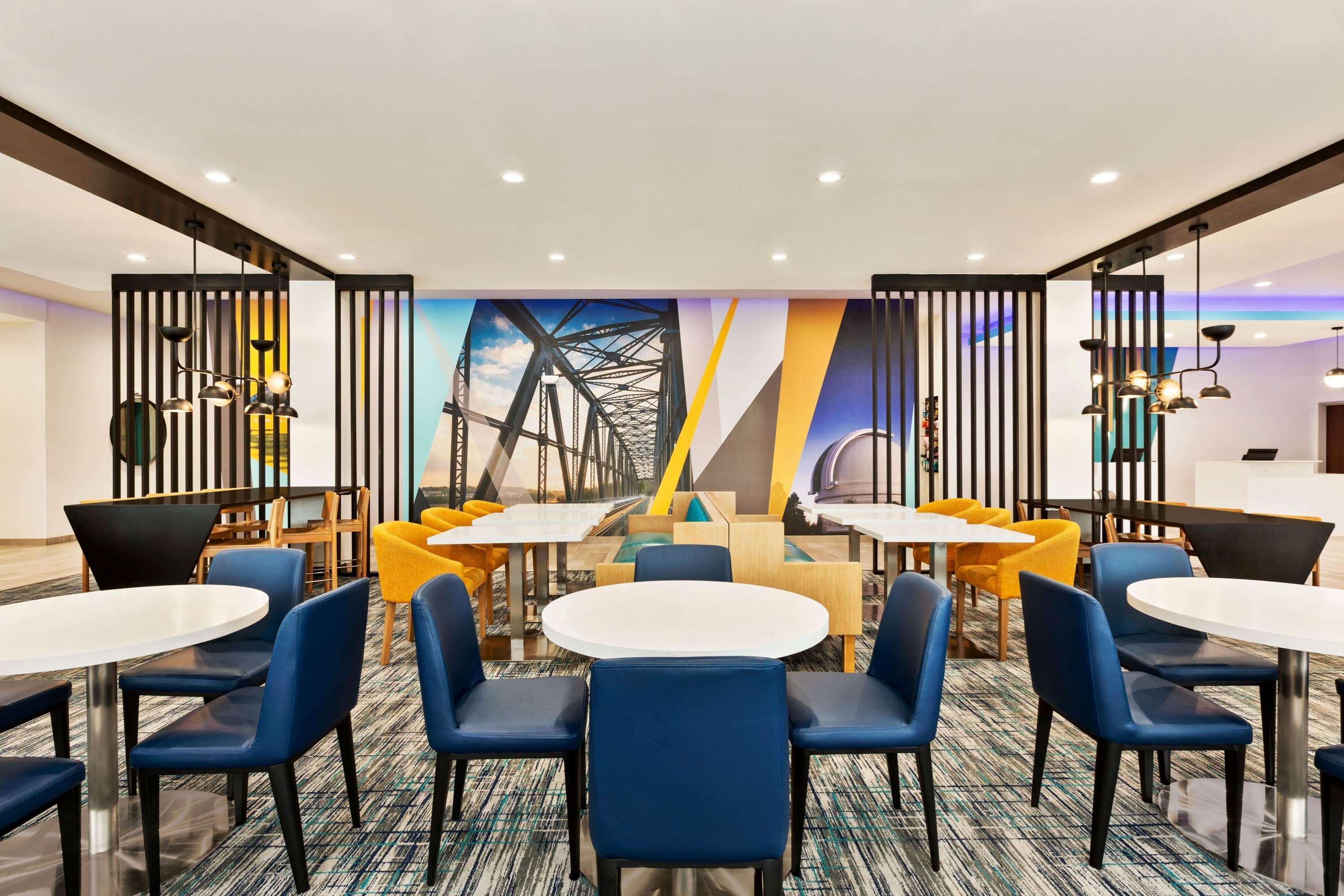 La Quinta By Wyndham Richmond-Sugarland Hotel Ngoại thất bức ảnh