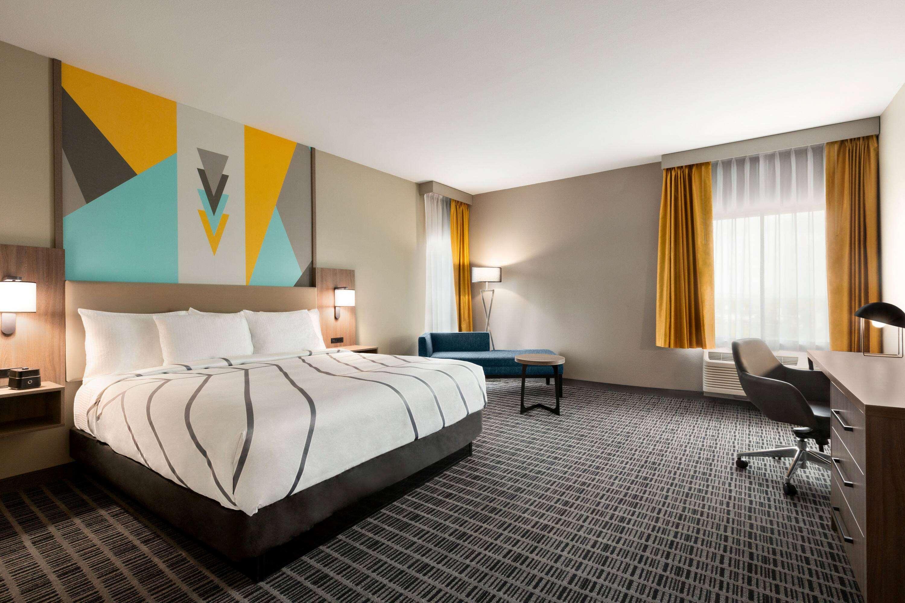 La Quinta By Wyndham Richmond-Sugarland Hotel Ngoại thất bức ảnh